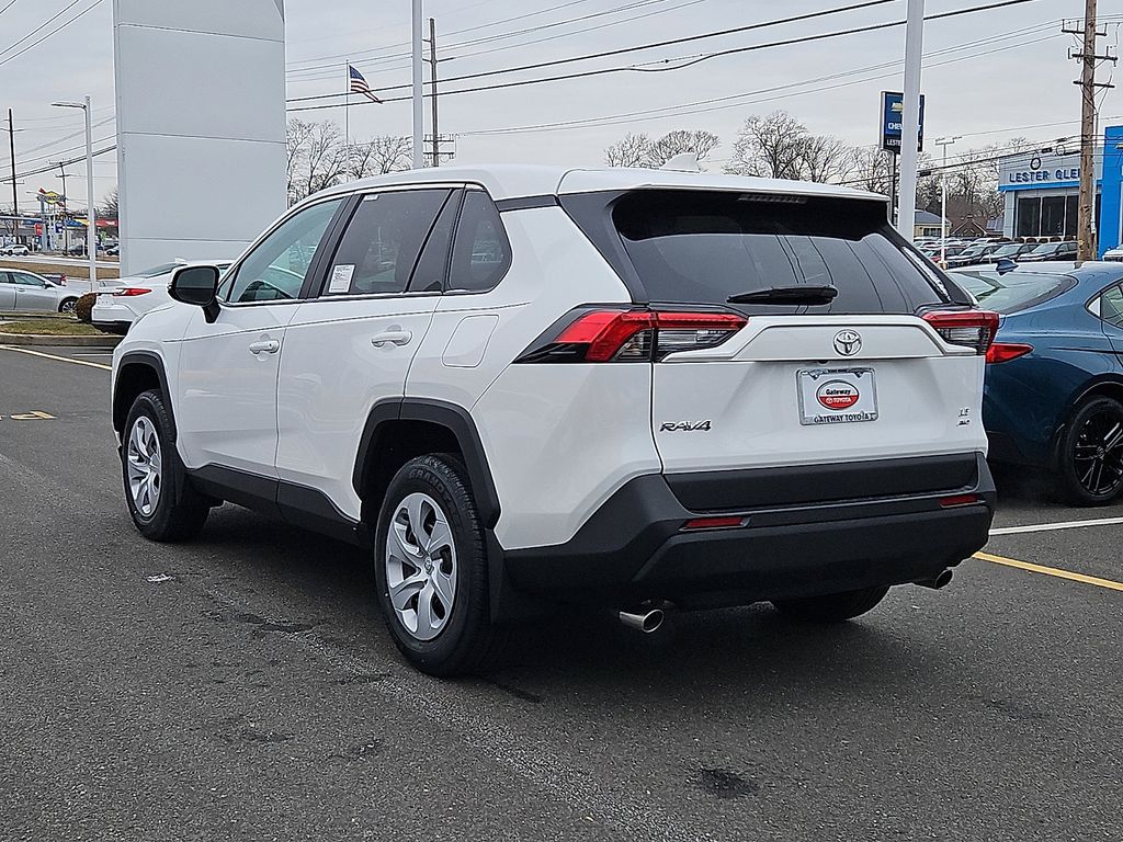 Thumbnail: 2025 Toyota RAV4 - 5