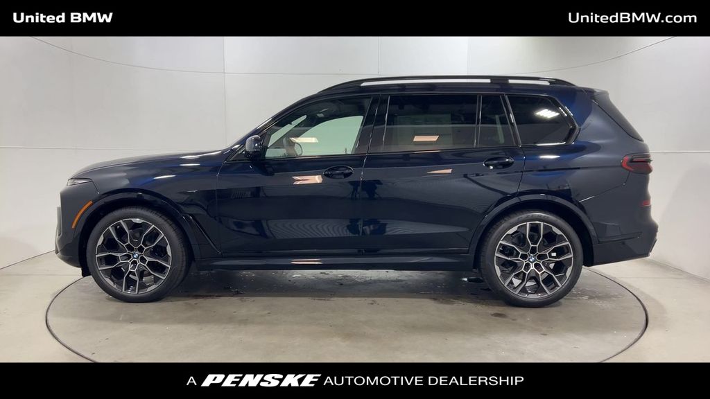 Thumbnail: 2026 BMW X7 - 5