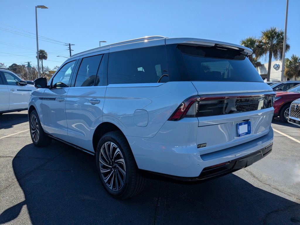 2025 Lincoln Navigator Black Label