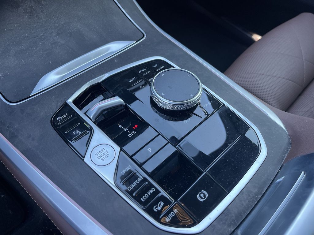 Thumbnail: 2024 BMW X5 - 20