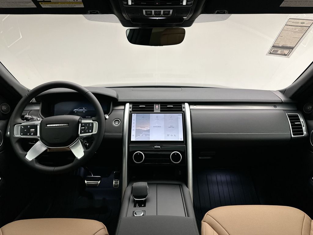 Thumbnail: 2026 Land Rover Discovery - 8