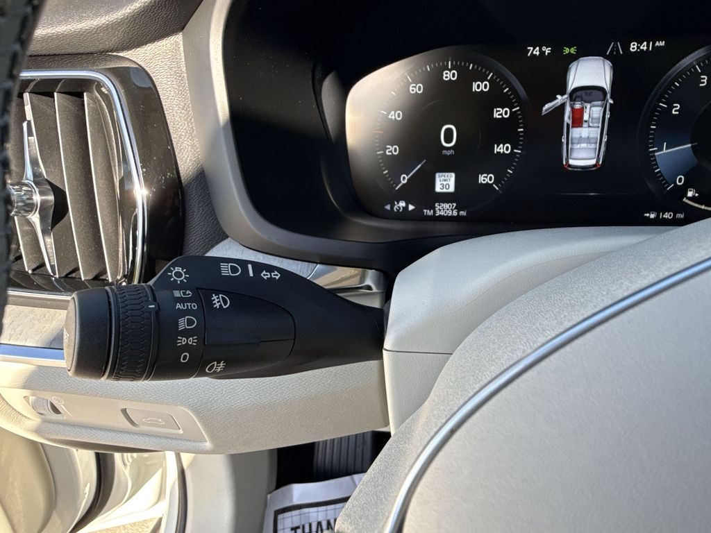 Thumbnail: 2022 Volvo S60 - 28