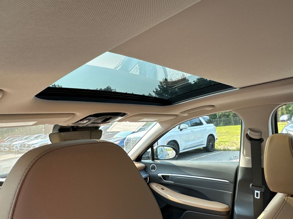 2025 Hyundai Sonata Hybrid Limited photo 13