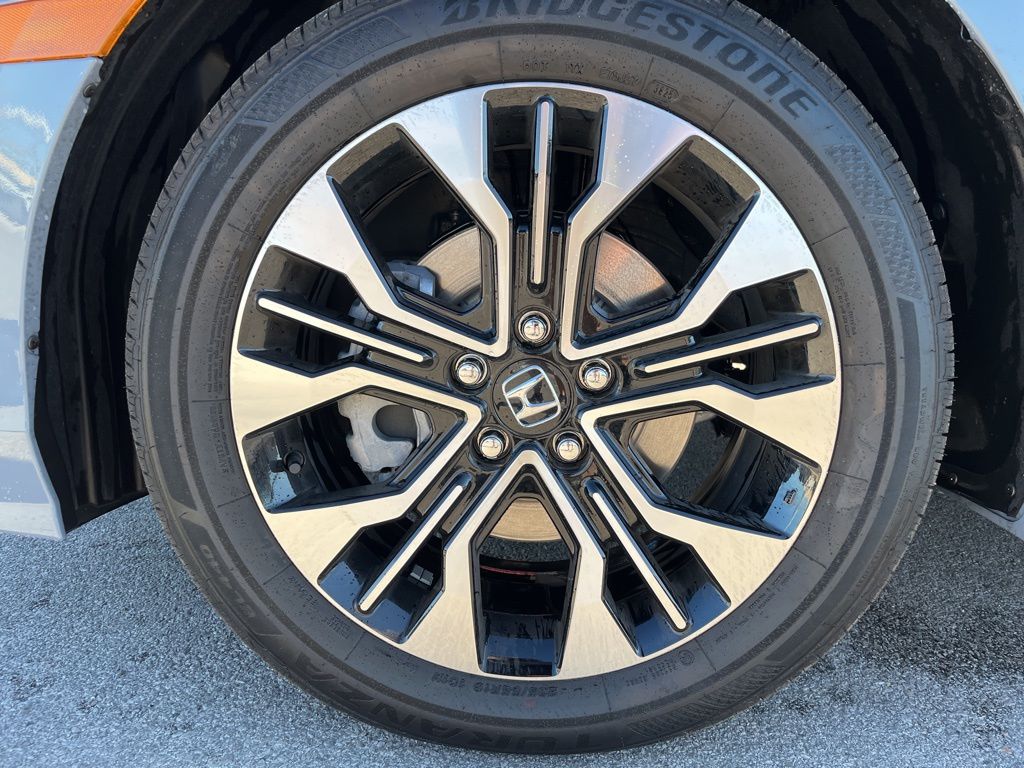 Thumbnail: 2026 Honda Odyssey - 13