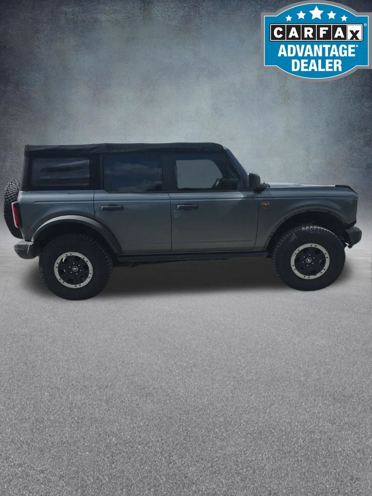 2022 Ford Bronco Badlands