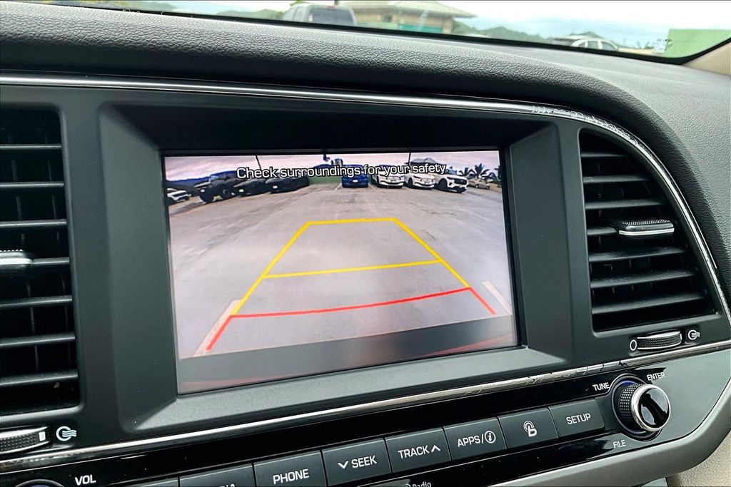 Used 2018 Red Hyundai Limited image 23