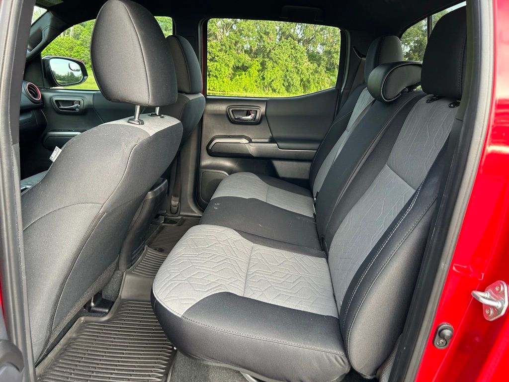 2023 Toyota Tacoma TRD Sport 13