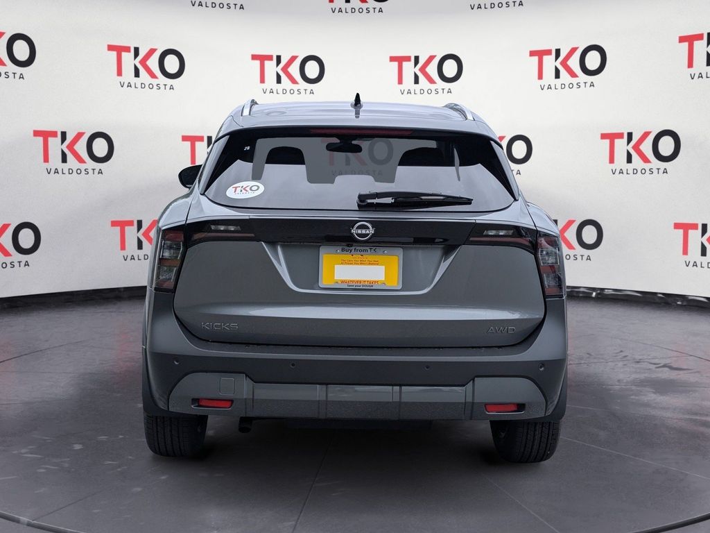 New 2026 Nissan Kicks SUV