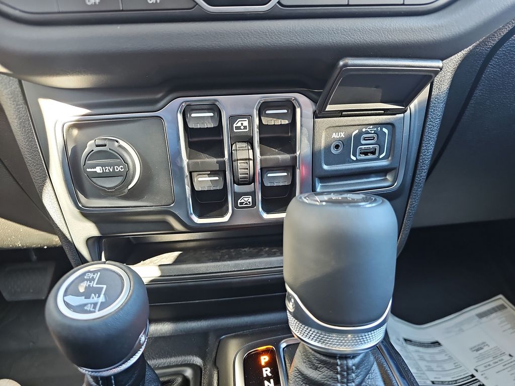 New 2026 Jeep Wrangler SUV