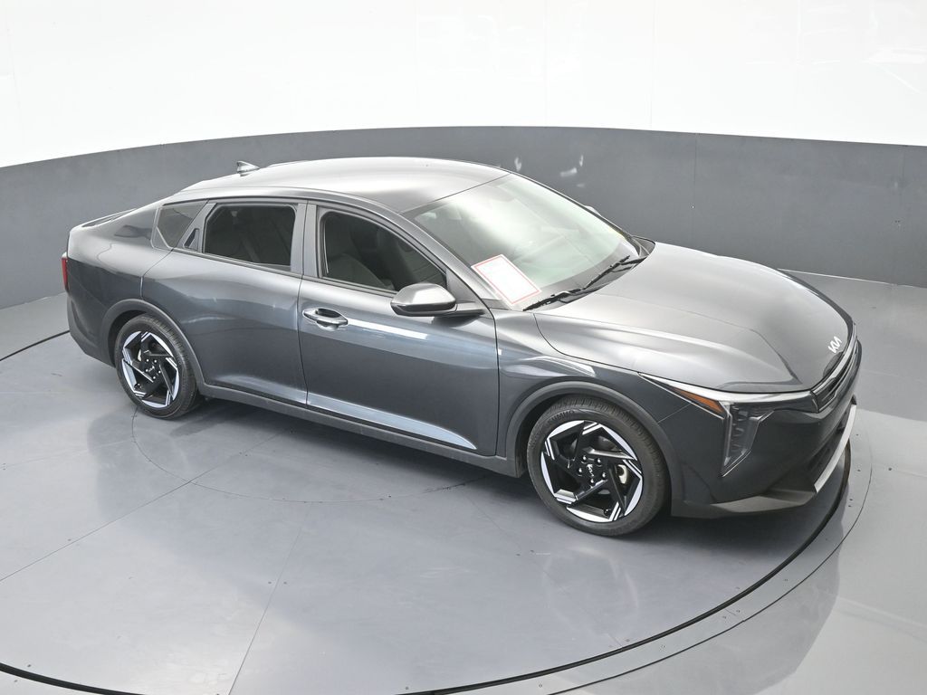 Used 2025 Interstellar Gray Kia EX image 51