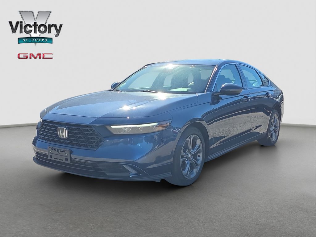 Used 2024 Blue Honda EX image 3