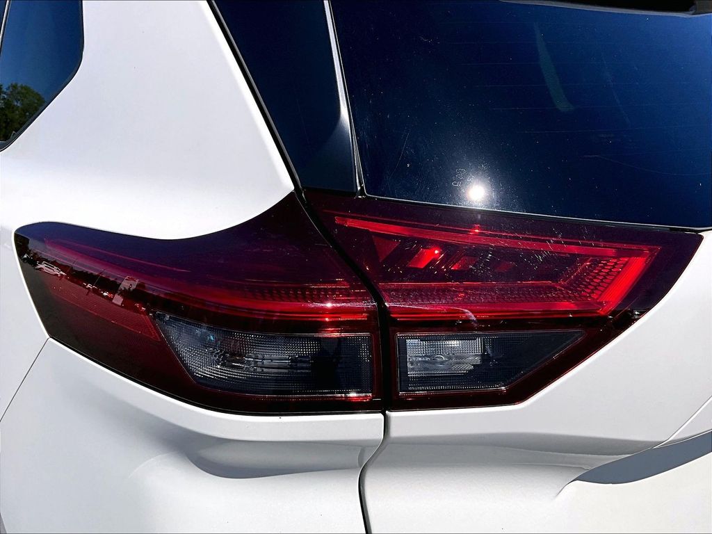 2023 Nissan Rogue — photo 34