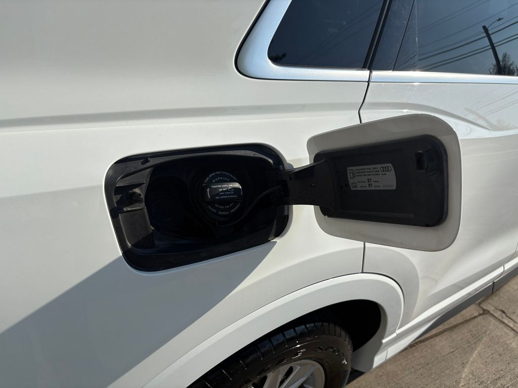 2021 Audi Q3 Premium