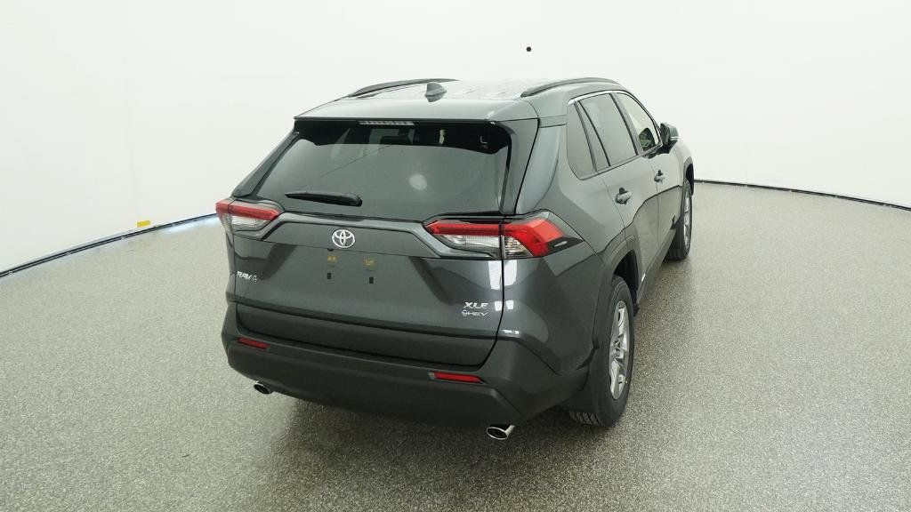 Thumbnail: 2025 Toyota RAV4 - 15