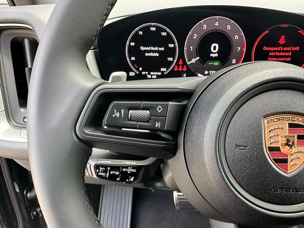 Thumbnail: 2025 Porsche Cayenne - 20