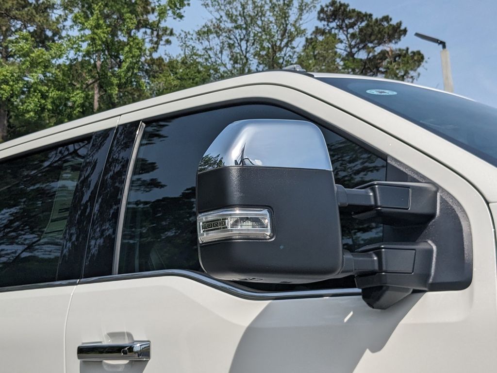 2025 Ford F-250 Super Duty Lariat