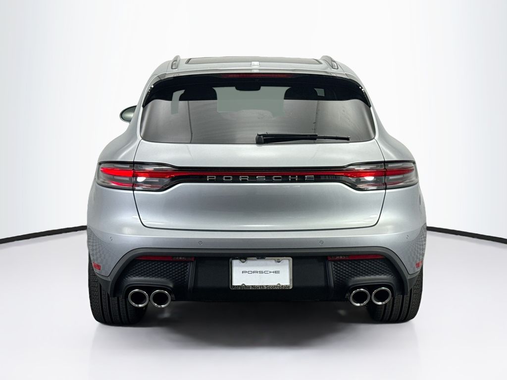 Thumbnail: 2026 Porsche Macan - 6