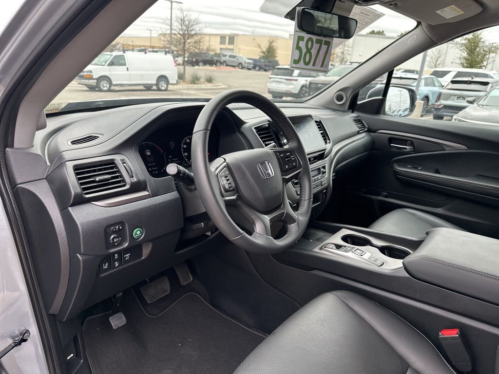 Used Car 2025 Honda Ridgeline  Rtl For Sale Under $40,000 In Austin, Texas