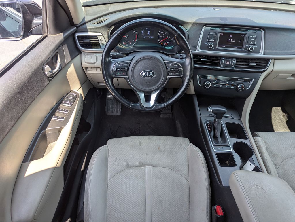 2016 Kia Optima LX 27