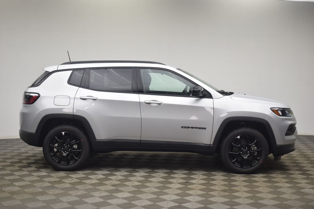 new 2026 Jeep Compass car, priced at $31,030