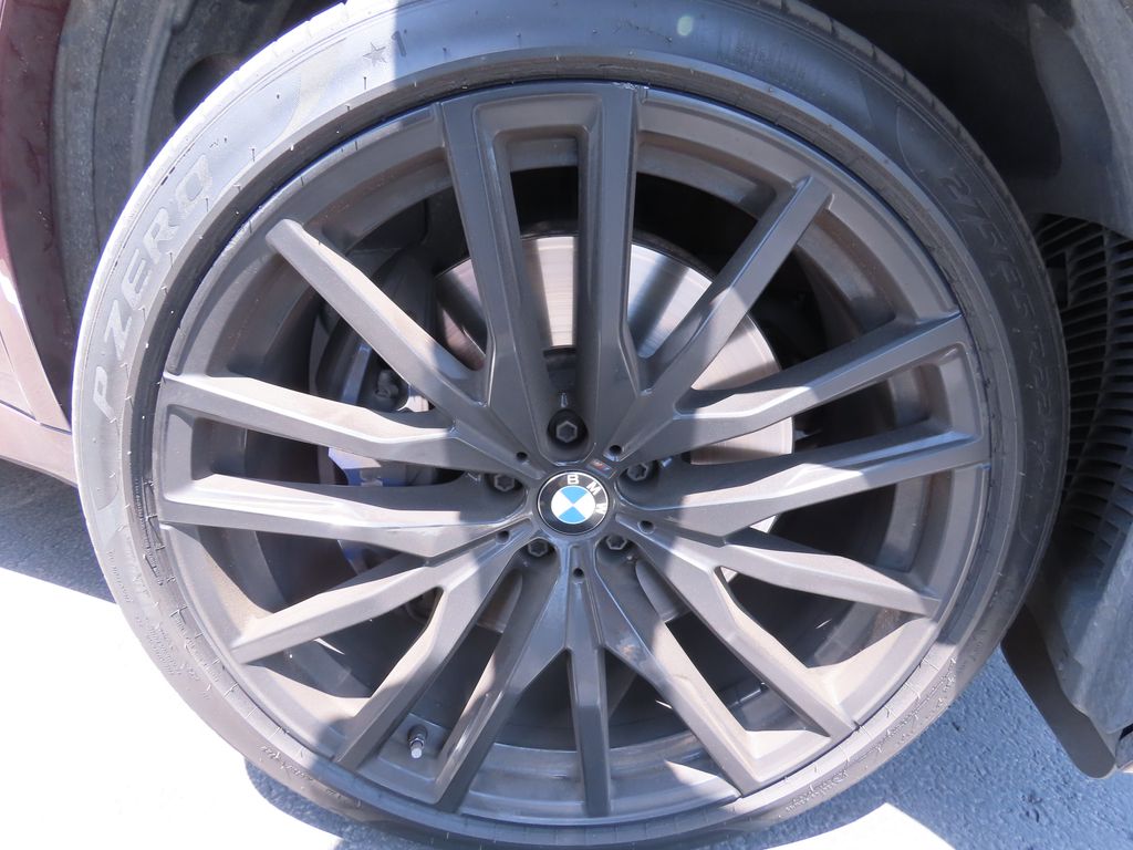 Thumbnail: 2020 BMW X5 - 18