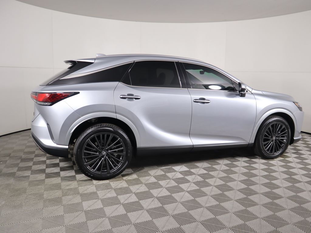 Thumbnail: 2026 Lexus RX - 4