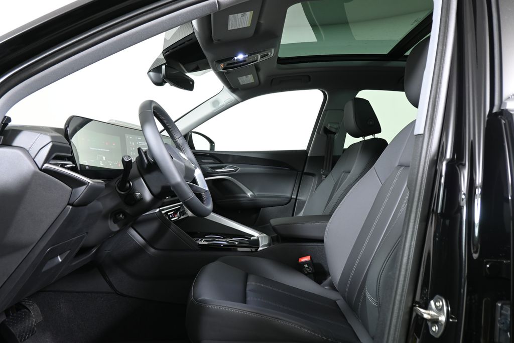 Thumbnail: 2025 Audi Q5 - 3