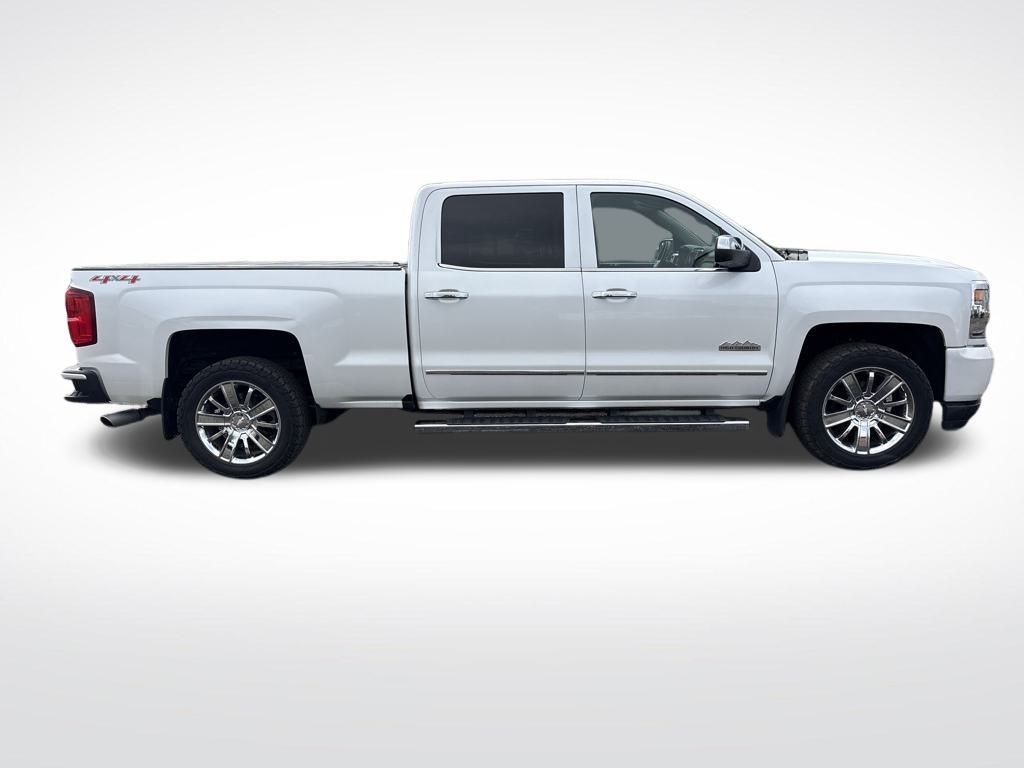 2017 Iridescent Pearl Tricoat Chevrolet Silverado 1500 High Country 4X4 Truck