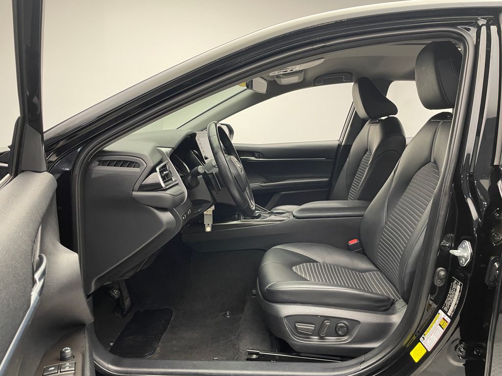 2023 Toyota Camry SE 12