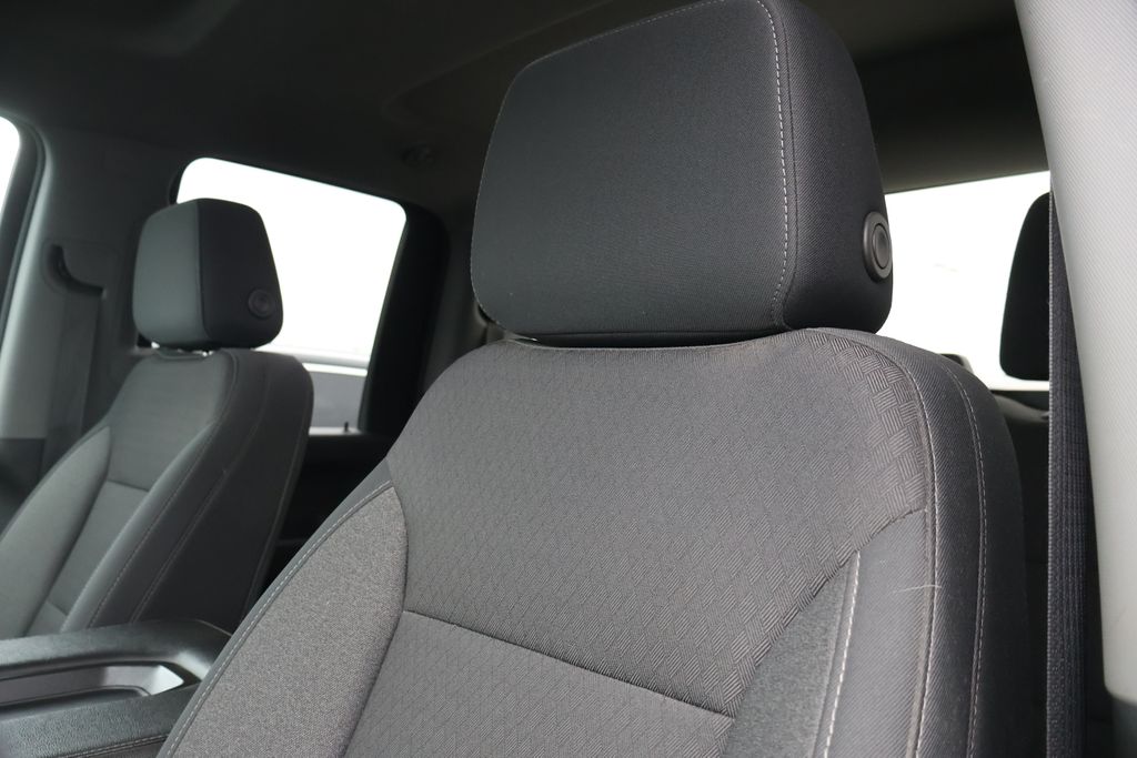 Thumbnail: 2022 Chevrolet Silverado 2500 - 13