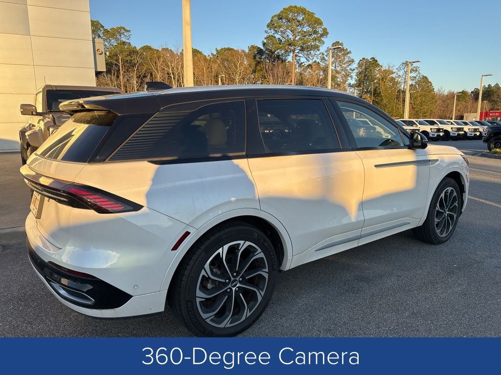 2024 Lincoln Nautilus Reserve