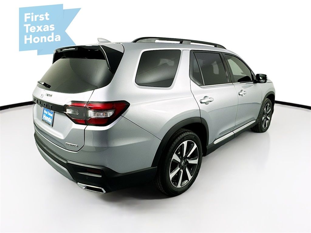 Used Car 2025 Honda Pilot  Touring For Sale Under $50,000 In Austin, Texas