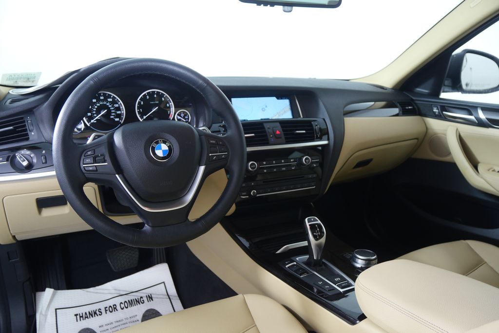 Thumbnail: 2017 BMW X4 - 19