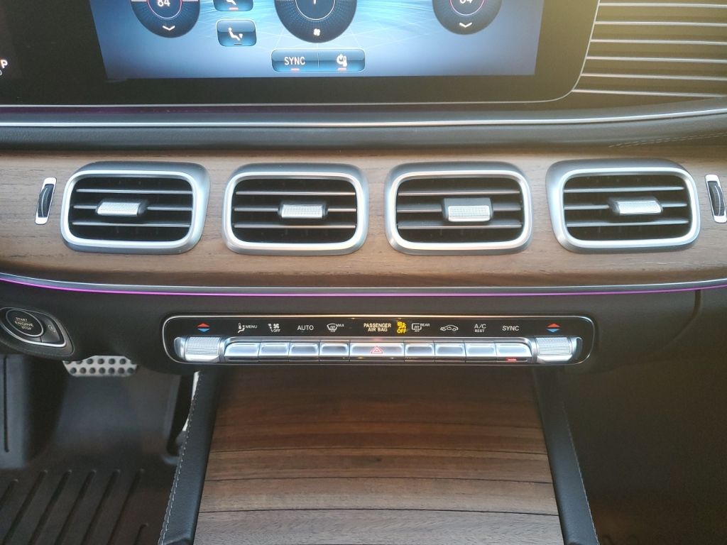 Used Car 2025 Mercedes-benz Gle  Gle 450 For Sale Under $70,000 In Austin, Texas