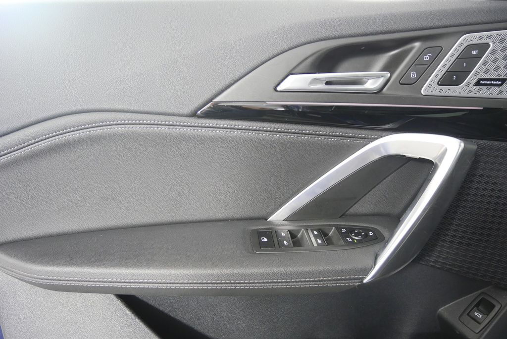 2023 BMW X1 xDrive28i 9