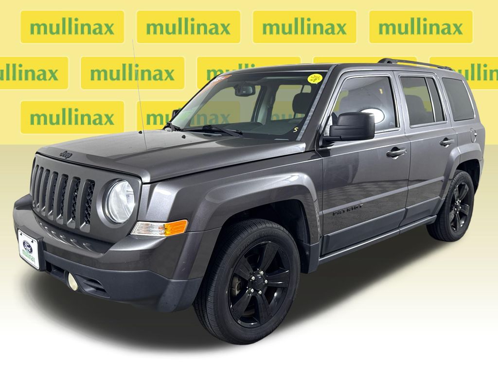 Used 2015 Gray Jeep Sport image 14