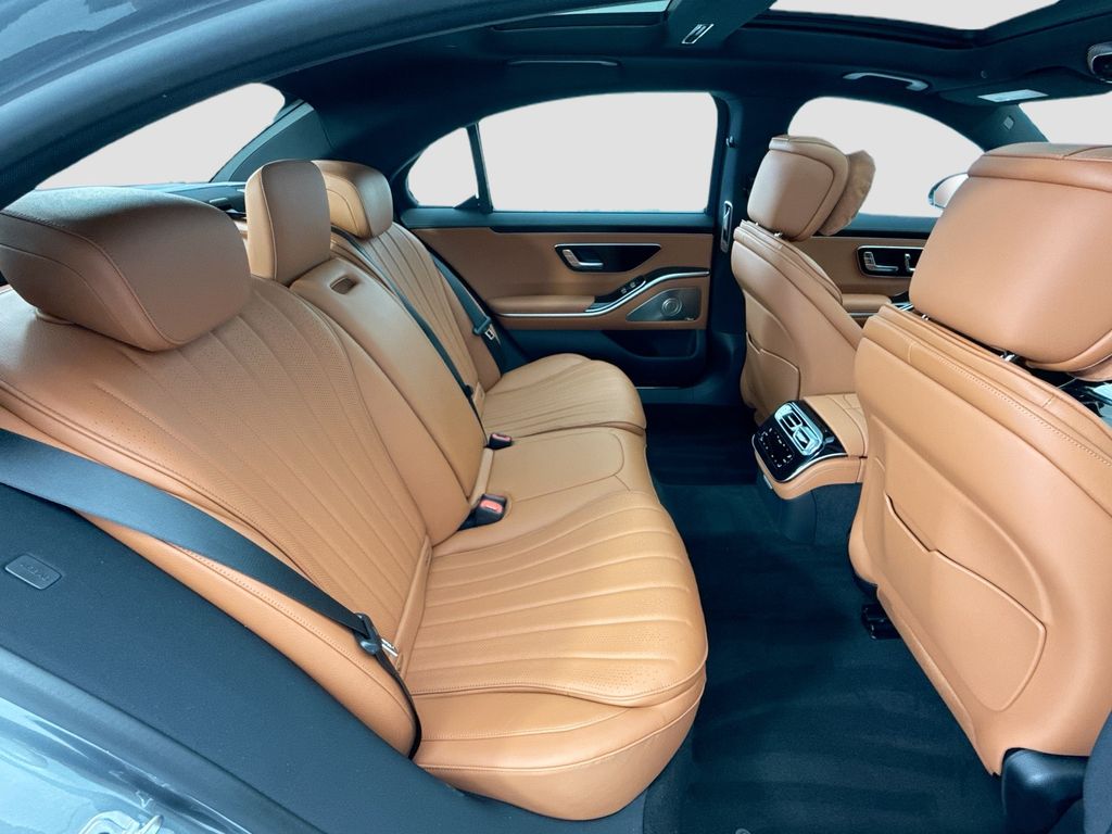 Thumbnail: 2026 Mercedes-Benz S-Class - 22