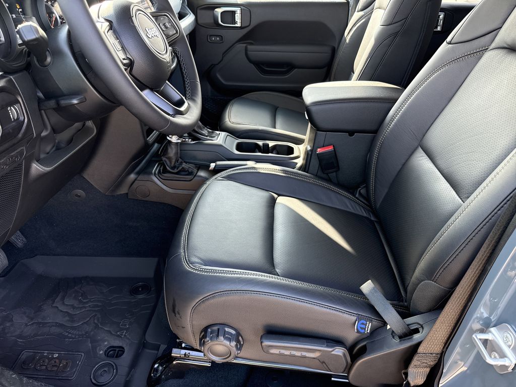 2026 Jeep Wrangler Sport S - 11