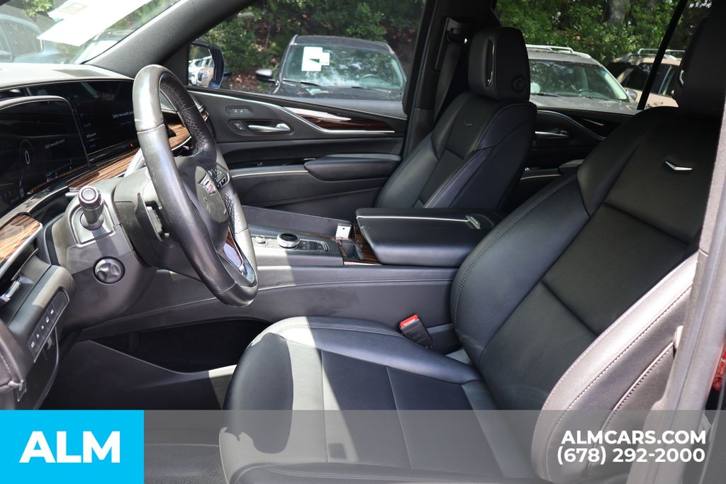 Used 2023 Black Cadillac Luxury image 10
