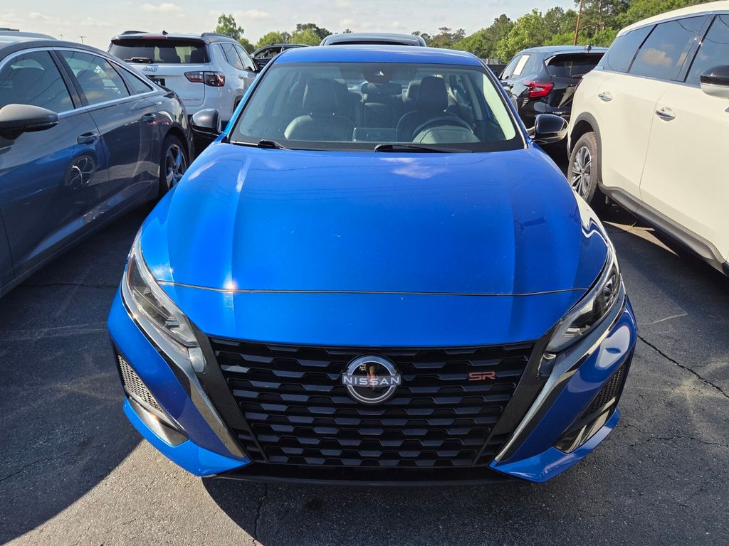 Used 2025 Blue Nissan 2.5 SR image 2