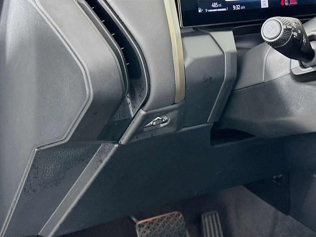 Thumbnail: 2025 BMW X3 - 10