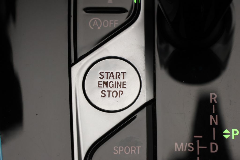 Thumbnail: 2022 BMW X7 - 27