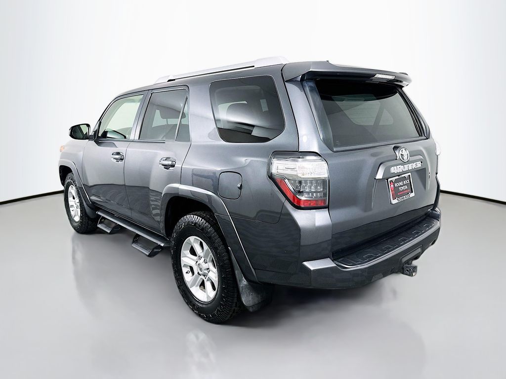 Thumbnail: 2015 Toyota 4Runner - 7