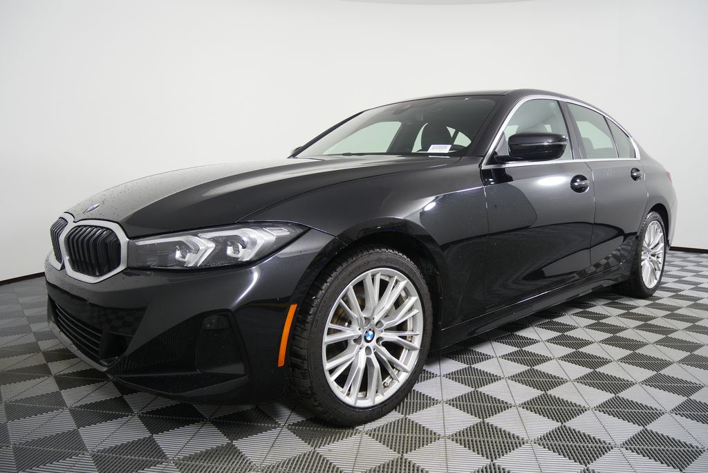 Thumbnail: 2024 BMW 3 Series - 8