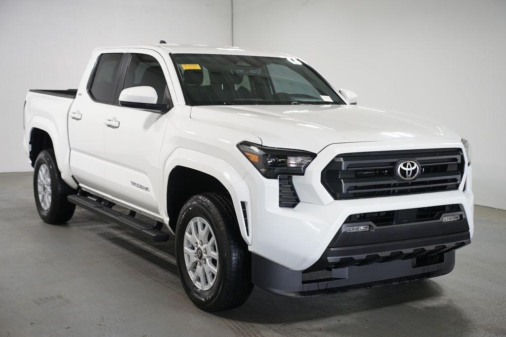 Thumbnail: 2024 Toyota Tacoma - 3