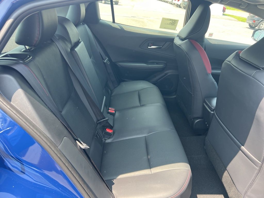 2025 Toyota Prius Plug-in Hybrid XSE Premium photo 13