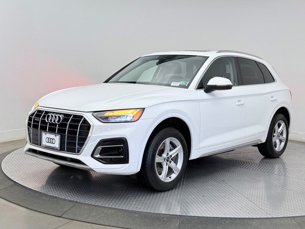 Thumbnail: 2021 Audi Q5 - 6