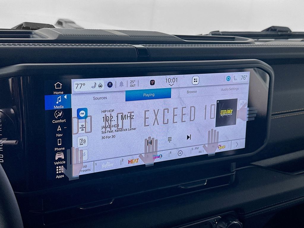 New 2026 White/off-white Jeep Sahara image 13