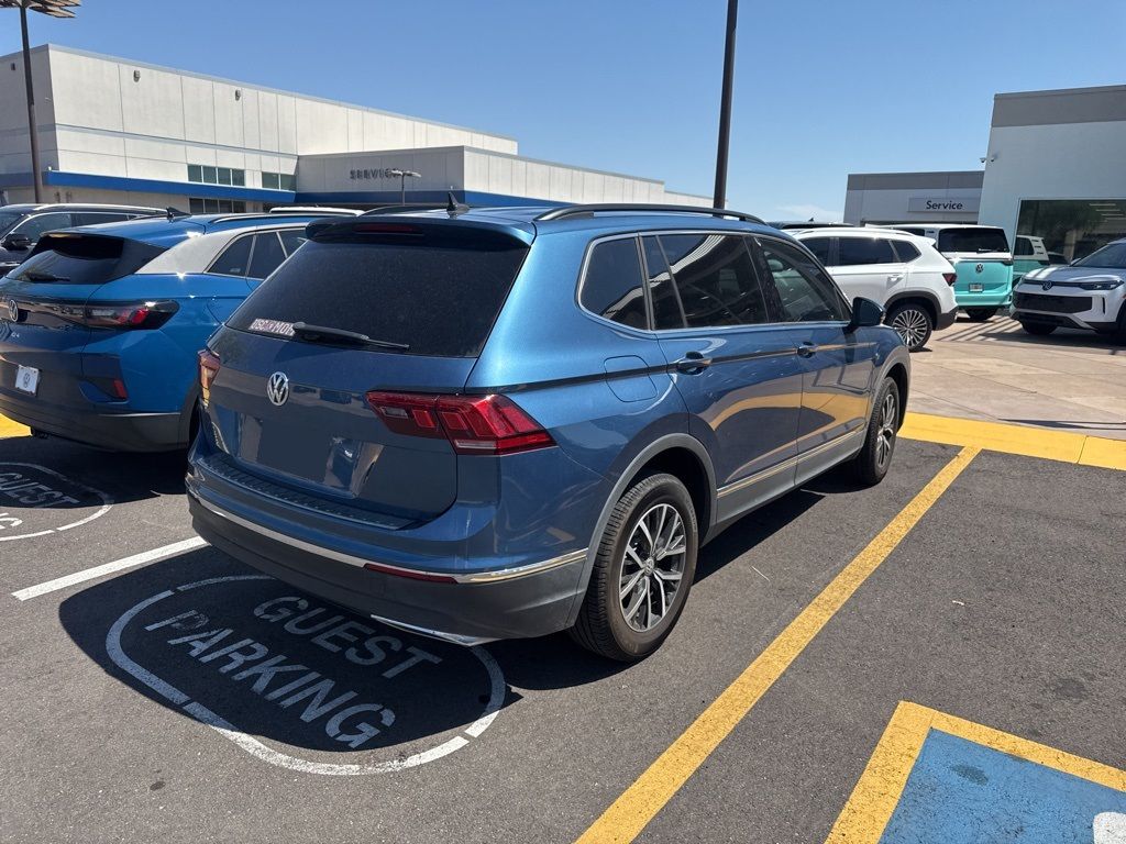 Thumbnail: 2020 Volkswagen Tiguan - 6
