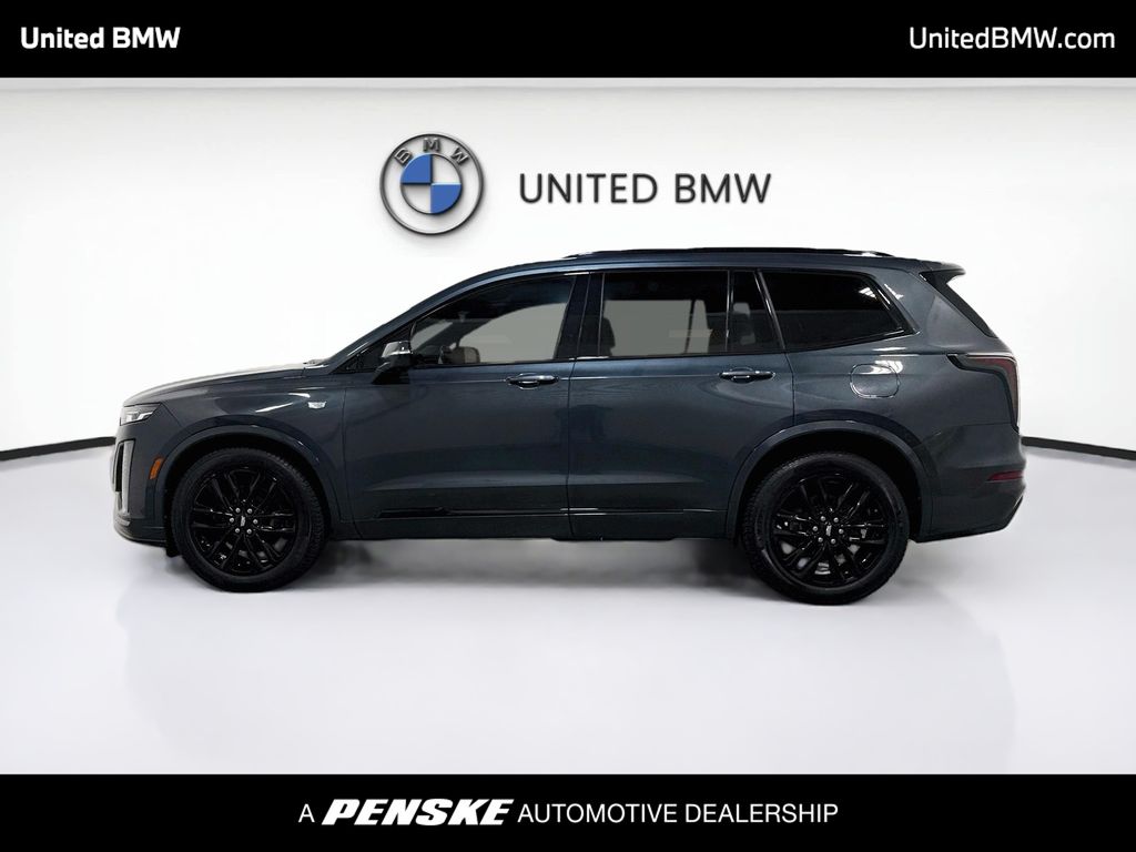 Thumbnail: 2021 Cadillac XT6 - 8